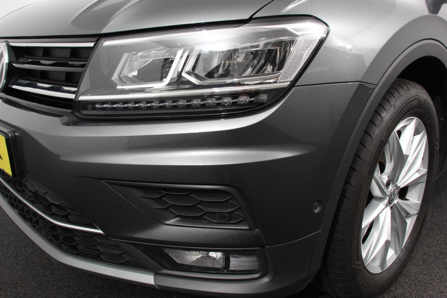 Volkswagen Tiguan 1.5 TSI 150pk DSG Highline | Navigatie | Apple Carplay/Android Auto | Adaptive cruise control | Parkeersensoren | Camera | Park Assist | Lane Assist | Stoel- en stuurverwarming | Getinte ramen | Virtual Cockpit |  LED-verlichting voor