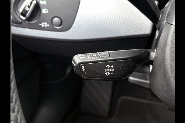 Audi A4 Avant 2.0 TFSI ultra Design Pro Line Plus(Goed OnderH, Navi, Digitale Dash, StoelV, Parkeer Sensoren, Etc)