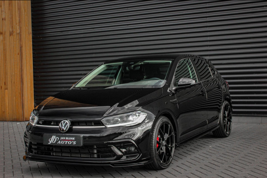 Volkswagen Polo 1.0 TSI 110PK DSG R-LINE / FULL BLACK / VERLAGINGSVEREN / APPLE CARPLAY / LED KOPLAMPEN / DIGITAL DASCH / MAXTON