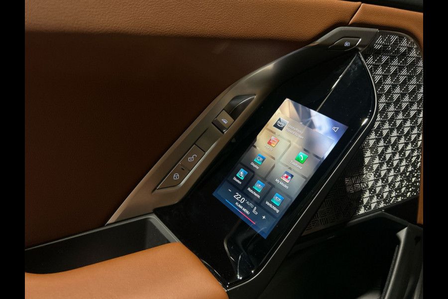 BMW i7 xDrive60 Privilege Edition 106 kWh | Bowers & Wilkins Sound | Driving assistant | Luchtvering | Massagestoelen | Parking assistant