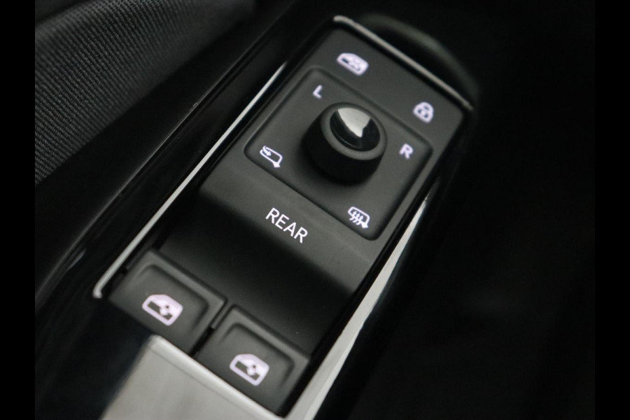 Volkswagen ID.3 Life 58 kWh | Carplay | Sfeerverlichting | Cruise Control | Stoelverwarming | Stuurverwarming | Parkeersensor | Navigatie | Climate controle