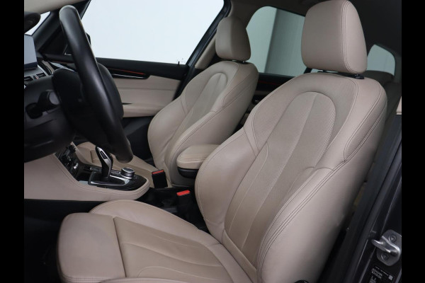 BMW 2 Serie Gran Tourer 218i High Executive Edition | 7-persoons | Automaat | Camera | Sfeerverlichting | Carplay | Cruise Control | Stoelverwarming | LED | Leder | Climate controle