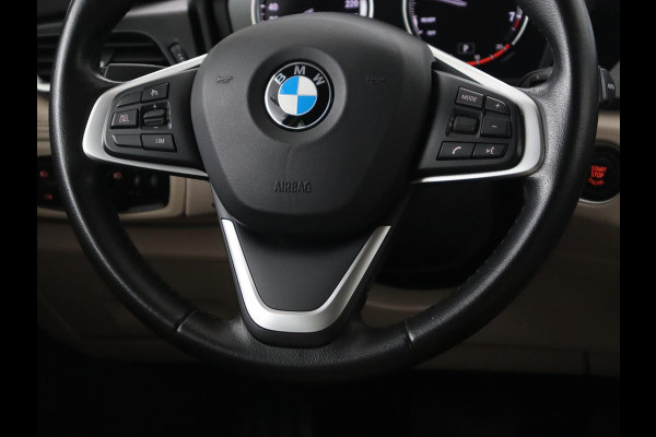 BMW 2 Serie Gran Tourer 218i High Executive Edition | 7-persoons | Automaat | Camera | Sfeerverlichting | Carplay | Cruise Control | Stoelverwarming | LED | Leder | Climate controle