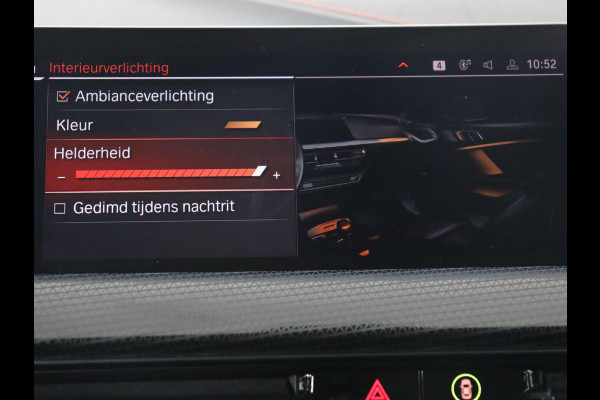 BMW 1-serie 118i High Executive | Sport line | Automaat | Carplay | Navigatie | DAB | Sfeerverlichting | Stoelverwarming | Climate controle | Cruise control | Half Leder