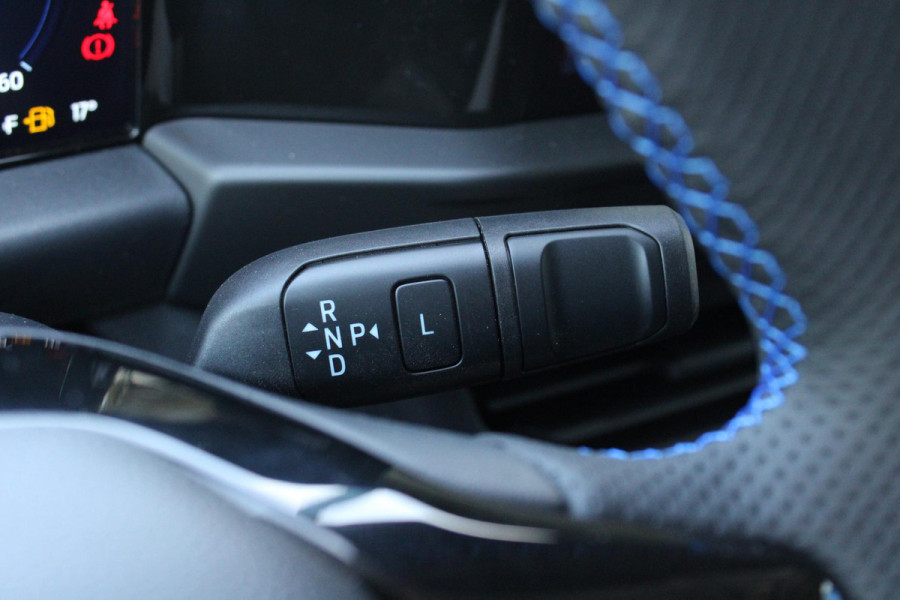 Ford Transit Custom 320 2.5 PHEV L2H1 MS-RT DC 233pk | | Dubbele Cabine | Dubbele zijschuifdeur | Inklapbare trekhaak | Navigatie systeem | Adaptieve LED koplampen met verblindingsvrij grootlicht | Bekleding zijwand en achterdeuren (volledig)