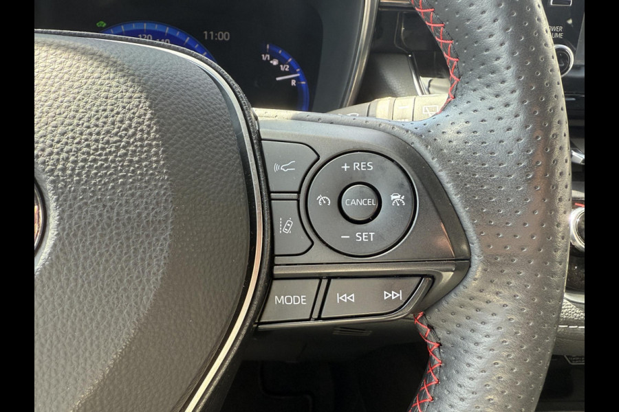 Toyota Corolla 2.0 Hybrid GR-Sport | 10 JAAR GARANTIE! | CAMERA | CARPLAY | KEYLESS |