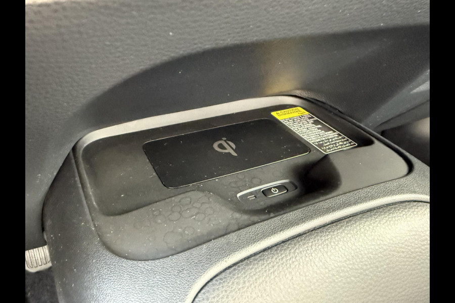 Toyota Corolla 2.0 Hybrid GR-Sport | 10 JAAR GARANTIE! | CAMERA | CARPLAY | KEYLESS |