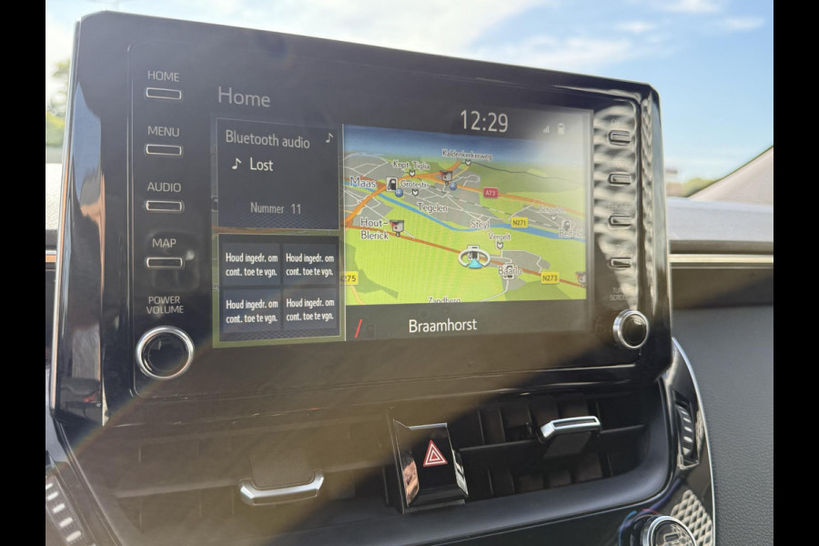 Toyota Corolla 2.0 Hybrid GR-Sport | 10 JAAR GARANTIE! | CAMERA | CARPLAY | KEYLESS |