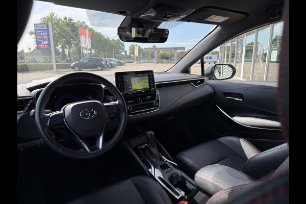 Toyota Corolla 2.0 Hybrid GR-Sport | 10 JAAR GARANTIE! | CAMERA | CARPLAY | KEYLESS |