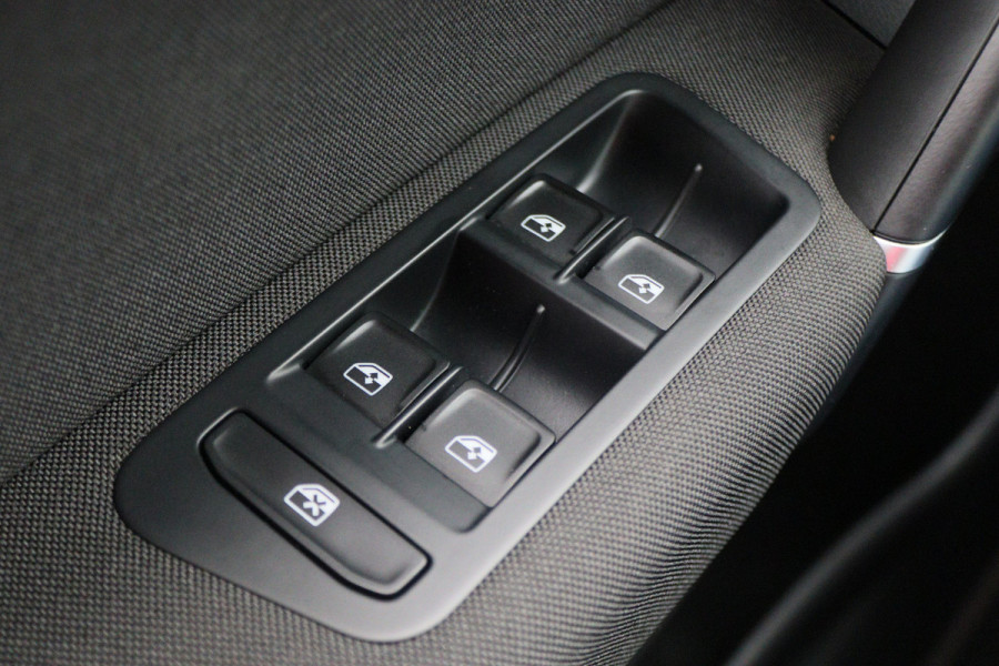 Volkswagen Golf Sportsvan 1.2 TSI Business Edition Connected