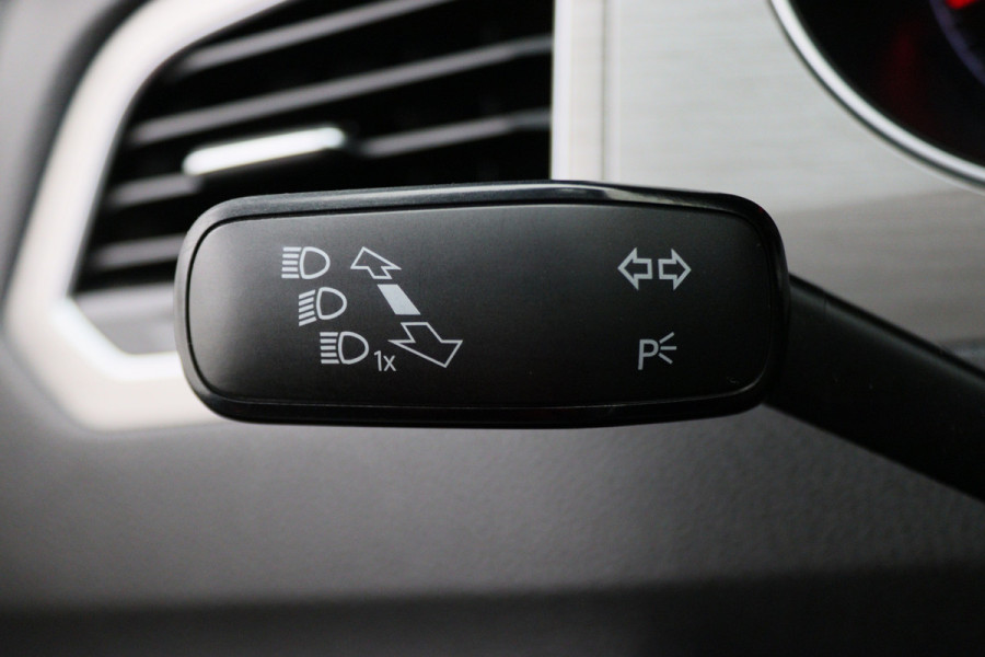 Volkswagen Golf Sportsvan 1.2 TSI Business Edition Connected