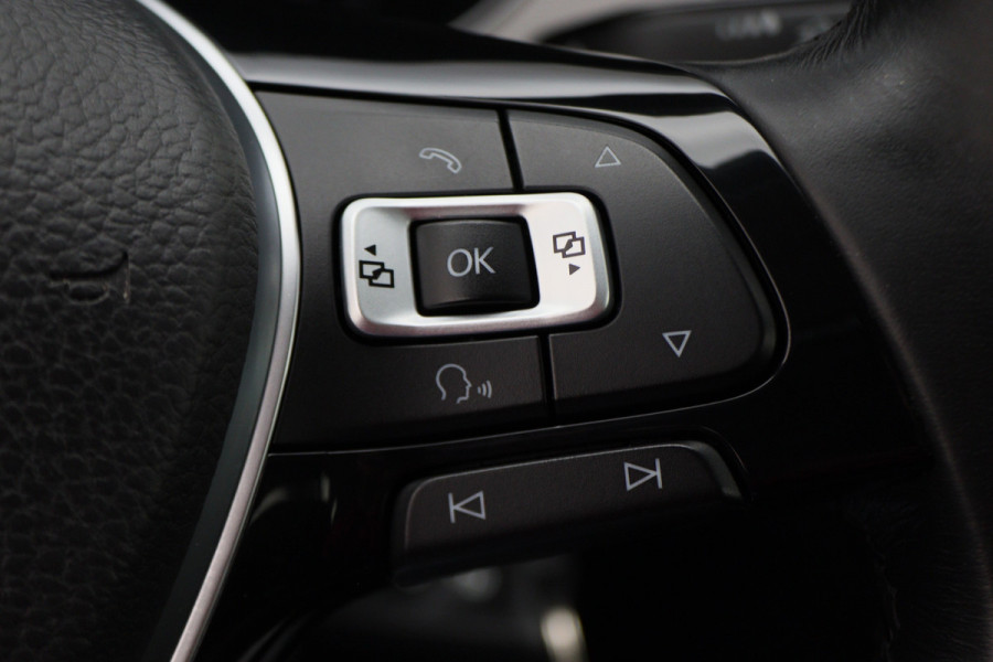 Volkswagen Golf Sportsvan 1.2 TSI Business Edition Connected