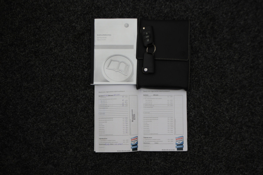Volkswagen Golf Sportsvan 1.2 TSI Business Edition Connected