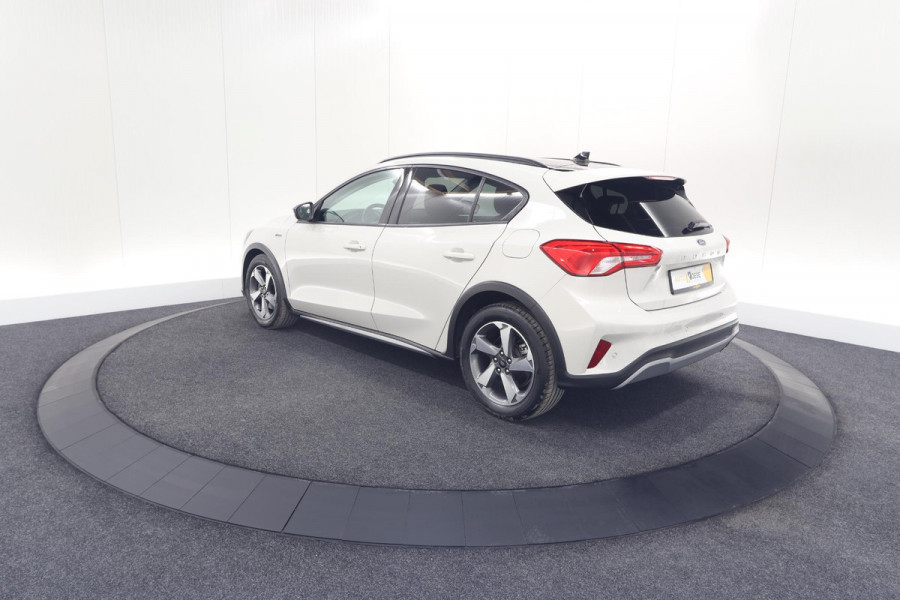 Ford Focus 1.5 EcoBoost Active Business | Lage Kilometerstand | Navigatie | Parkeersensoren | Apple Carplay