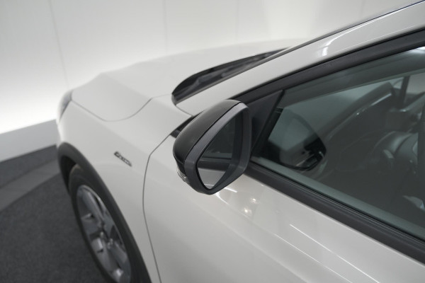 Ford Focus 1.5 EcoBoost Active Business | Lage Kilometerstand | Navigatie | Parkeersensoren | Apple Carplay