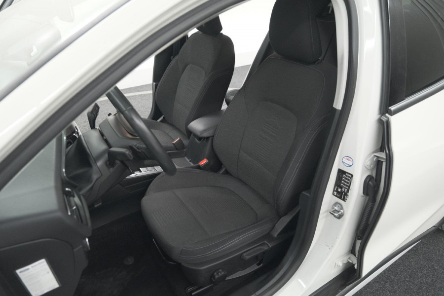 Ford Focus 1.5 EcoBoost Active Business | Lage Kilometerstand | Navigatie | Parkeersensoren | Apple Carplay