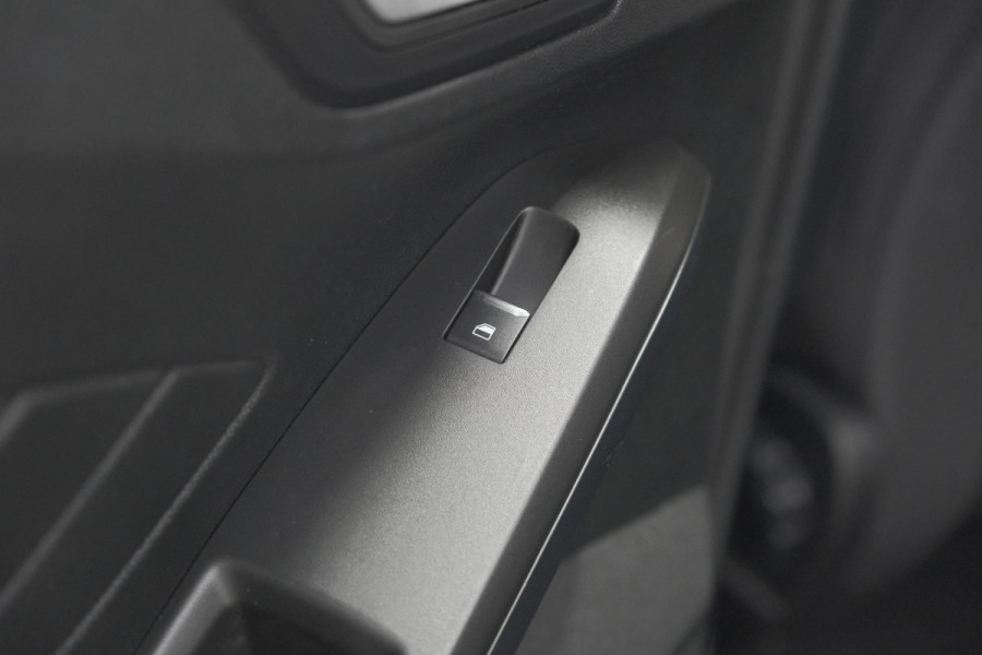 Ford Focus 1.5 EcoBoost Active Business | Lage Kilometerstand | Navigatie | Parkeersensoren | Apple Carplay