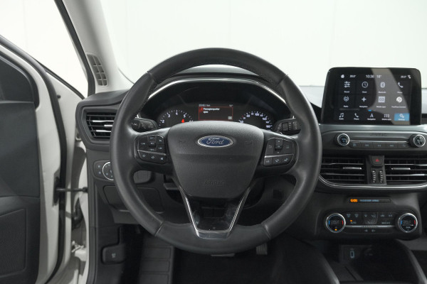 Ford Focus 1.5 EcoBoost Active Business | Lage Kilometerstand | Navigatie | Parkeersensoren | Apple Carplay