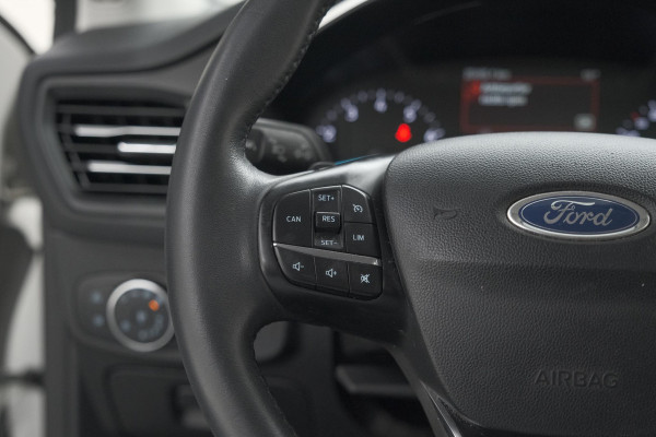 Ford Focus 1.5 EcoBoost Active Business | Lage Kilometerstand | Navigatie | Parkeersensoren | Apple Carplay