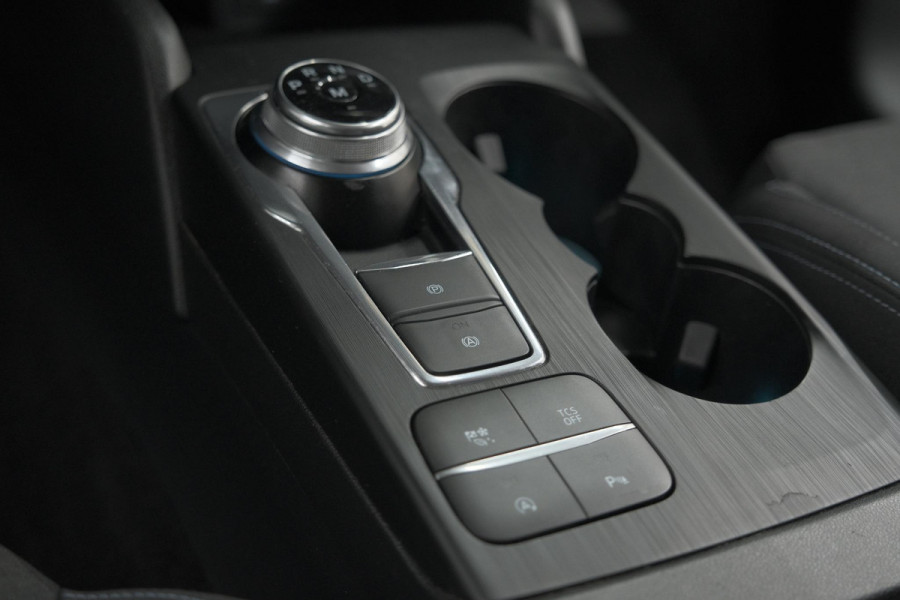 Ford Focus 1.5 EcoBoost Active Business | Lage Kilometerstand | Navigatie | Parkeersensoren | Apple Carplay