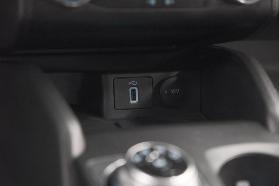 Ford Focus 1.5 EcoBoost Active Business | Lage Kilometerstand | Navigatie | Parkeersensoren | Apple Carplay