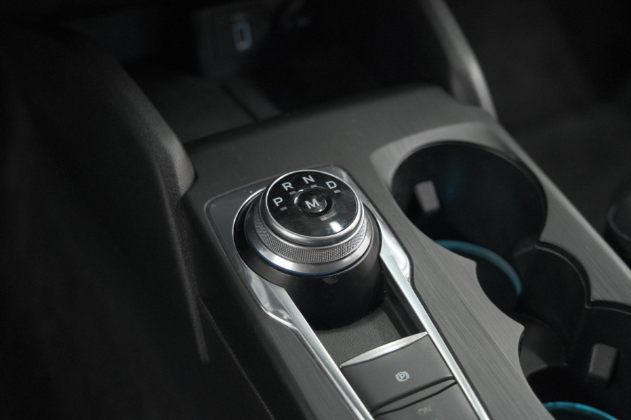Ford Focus 1.5 EcoBoost Active Business | Lage Kilometerstand | Navigatie | Parkeersensoren | Apple Carplay