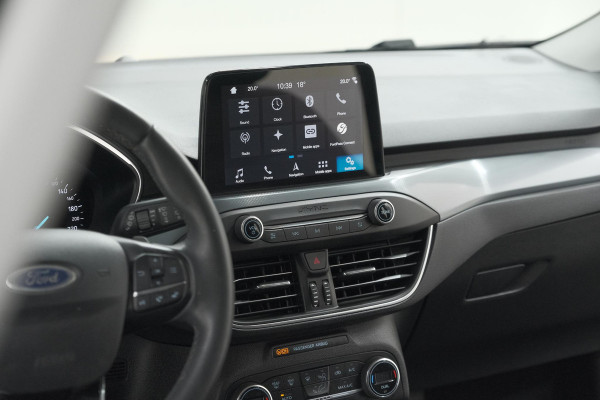 Ford Focus 1.5 EcoBoost Active Business | Lage Kilometerstand | Navigatie | Parkeersensoren | Apple Carplay