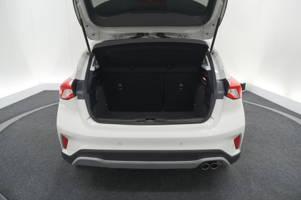 Ford Focus 1.5 EcoBoost Active Business | Lage Kilometerstand | Navigatie | Parkeersensoren | Apple Carplay
