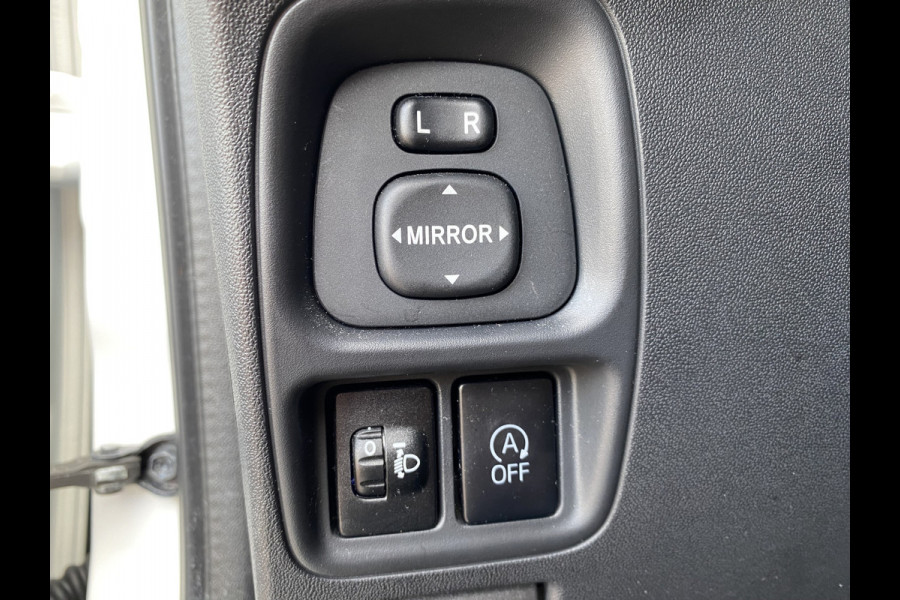 Peugeot 108 1.0 e-VTi Allure CAMERA/CLIMATRONIC/CARPLAY/CRUISE CONTROL
