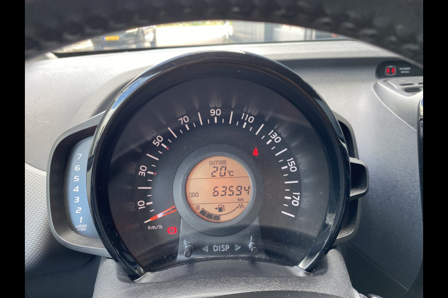 Peugeot 108 1.0 e-VTi Allure CAMERA/CLIMATRONIC/CARPLAY/CRUISE CONTROL