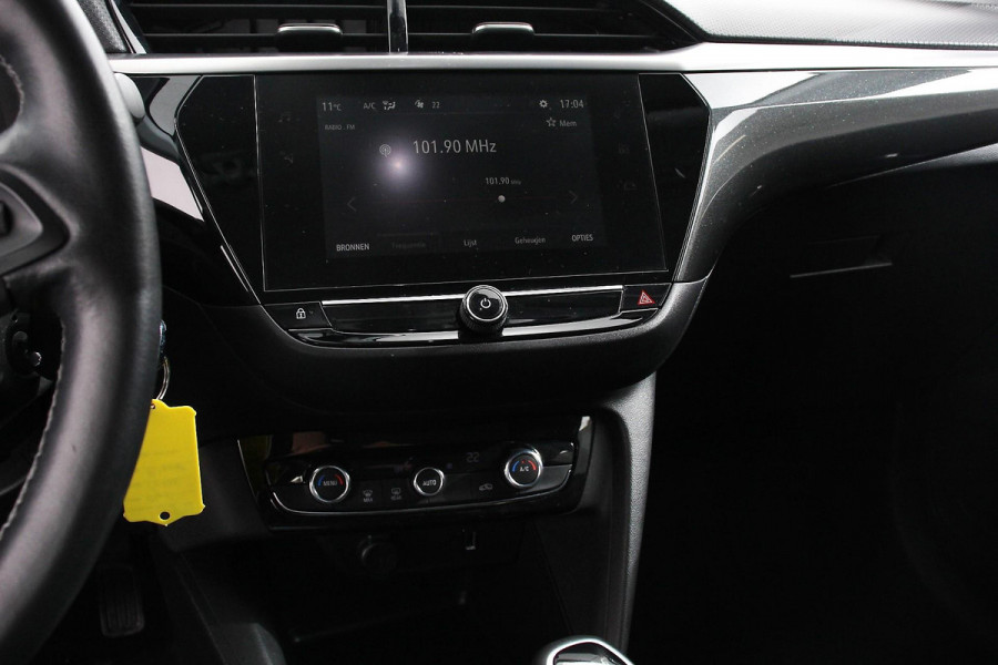 Opel Corsa 1.2 Turbo 102pk Elegance Navigatie Apple Carplay/Android Auto Climate Control Camera Parkeer sensoren V+A Lichtmetalen Velgen Cruise Control