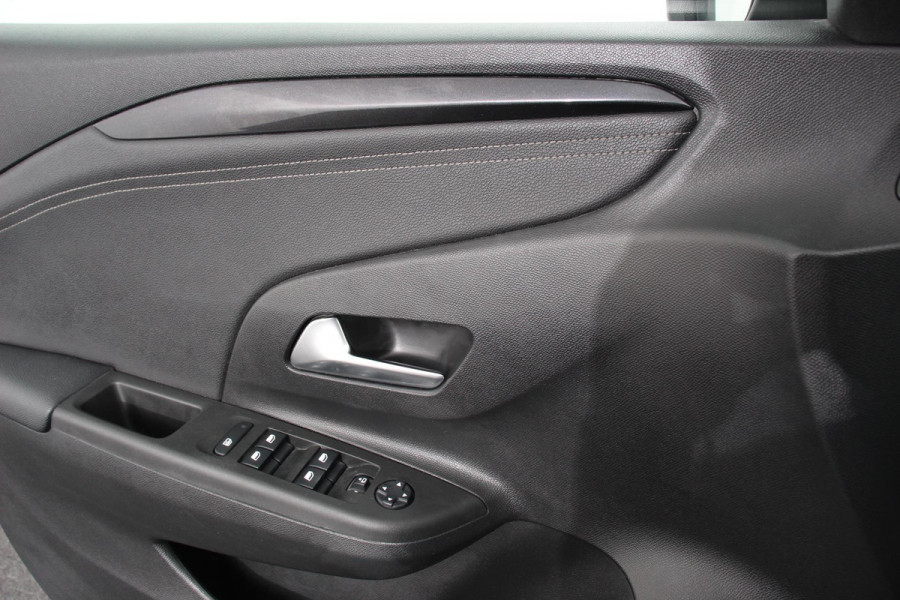 Opel Corsa 1.2 Turbo 102pk Elegance Navigatie Apple Carplay/Android Auto Climate Control Camera Parkeer sensoren V+A Lichtmetalen Velgen Cruise Control