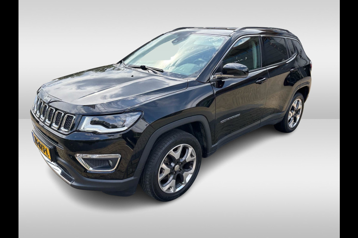 Jeep Compass 1.4 MultiAir Limited 4x4 / Camera / Leder / Keyless / 18'' / Navigatie / Beats / Elektr. stoelen / Stuur+Stoelverwarming / Cruise Control