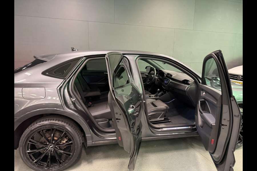 Audi Q3 Sportback 45 TFSI e 2X S-LINE BLACKLINE 20'' V-COCKPIT/NAVI/DAB/LED/CAM/ECC/PDC/CRUISE///