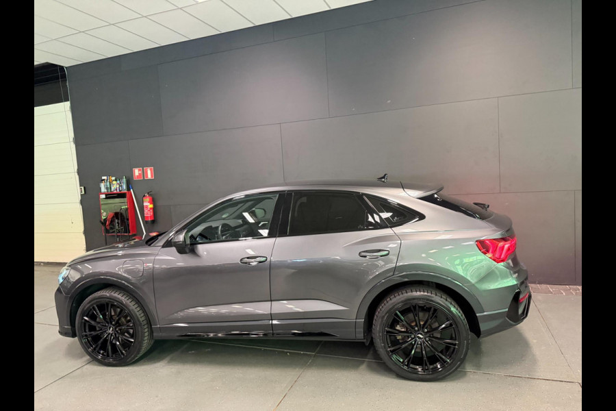 Audi Q3 Sportback 45 TFSI e 2X S-LINE BLACKLINE 20'' V-COCKPIT/NAVI/DAB/LED/CAM/ECC/PDC/CRUISE///