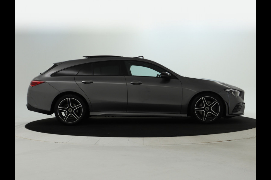 Mercedes-Benz CLA-Klasse Shooting Brake 200 Business Solution AMG Panoramadak | 5 spaaks lichtmetalen velgen | elct. bed. voorstoelen met memory | parking support met camera achter | Inclusief 24 maanden MB Certified garantie voor Europa.