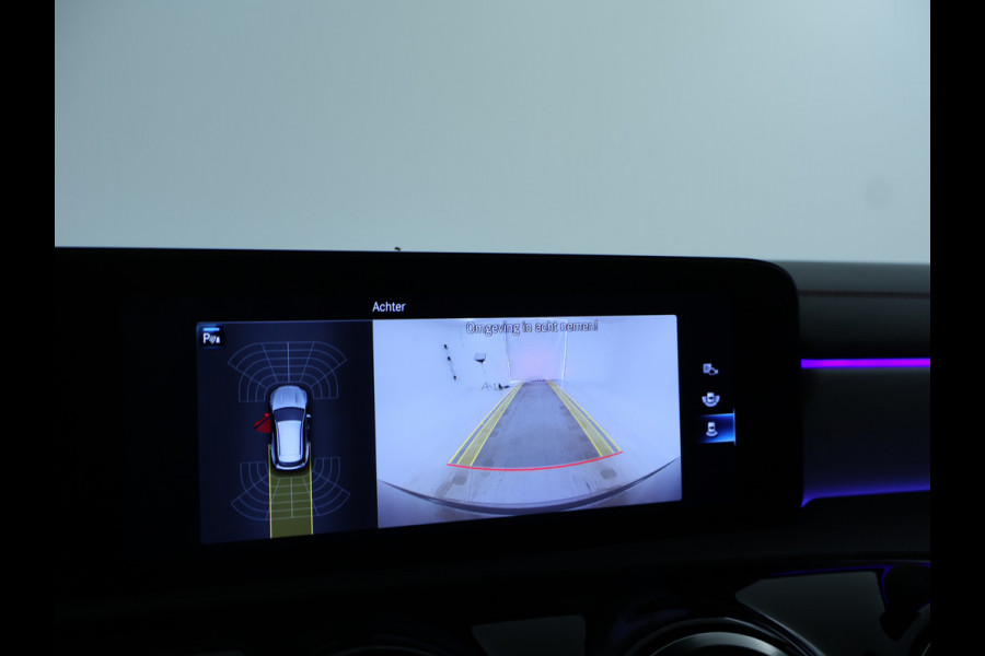 Mercedes-Benz CLA-Klasse Shooting Brake 200 Business Solution AMG Panoramadak | 5 spaaks lichtmetalen velgen | elct. bed. voorstoelen met memory | parking support met camera achter | Inclusief 24 maanden MB Certified garantie voor Europa.