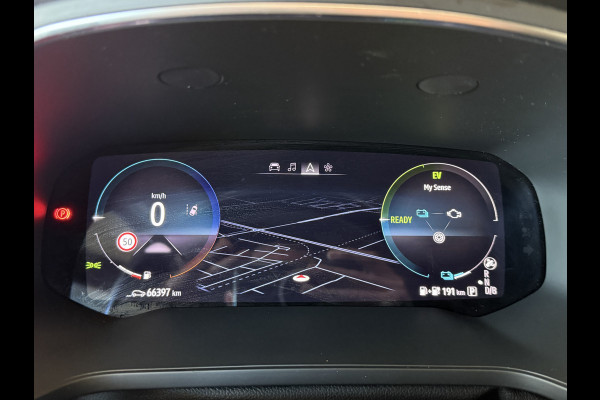 Renault Captur 1.6 E-Tech Plug-in Hybrid 160 Initiale Paris Groot navi | Bose | Leder | 18" | Camera | Volledig Dealer onderhouden!