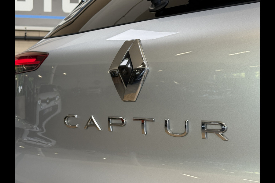 Renault Captur 1.6 E-Tech Plug-in Hybrid 160 Initiale Paris Groot navi | Bose | Leder | 18" | Camera | Volledig Dealer onderhouden!