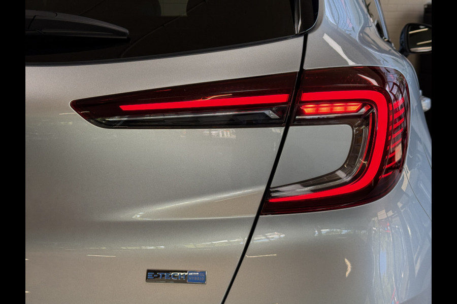 Renault Captur 1.6 E-Tech Plug-in Hybrid 160 Initiale Paris Groot navi | Bose | Leder | 18" | Camera | Volledig Dealer onderhouden!