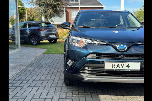 Toyota RAV4 2.5 Hybrid AWD Executive | Trekhaak, Schuifdak, Leer, Geheugenfunctie, 360 Camera, Blind spot, Stoel + Stuuverwarming