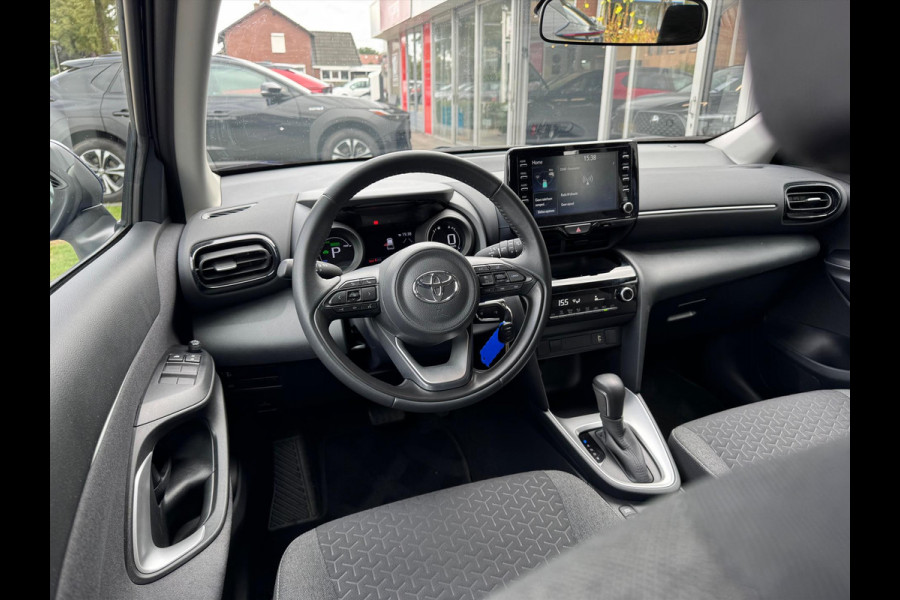 Toyota Yaris Cross 1.5 Hybrid Active | Lichtmetalen velgen, Apple CarPlay/Android auto, Parkeercamera, Eerste eigenaar
