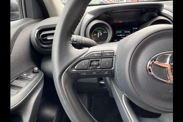 Toyota Yaris Cross 1.5 Hybrid Active | Lichtmetalen velgen, Apple CarPlay/Android auto, Parkeercamera, Eerste eigenaar