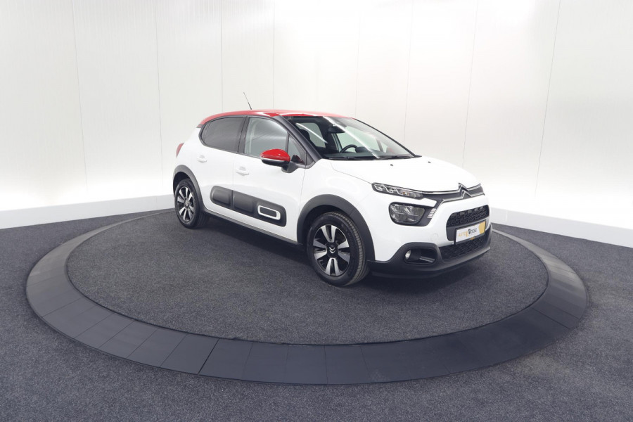 Citroën C3 PureTech 82 Feel Edition | Parkeersensoren | Apple Carplay | Stoelverwarming | 16 Inch Lichtmetalen Velgen