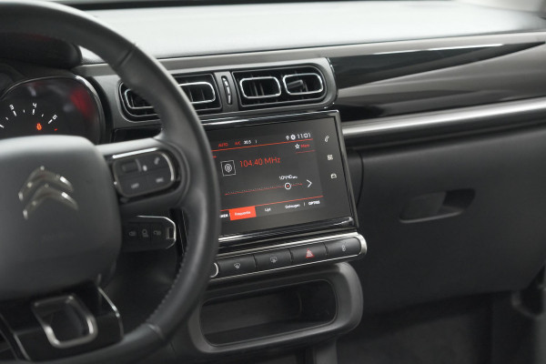 Citroën C3 PureTech 82 Feel Edition | Parkeersensoren | Apple Carplay | Stoelverwarming | 16 Inch Lichtmetalen Velgen