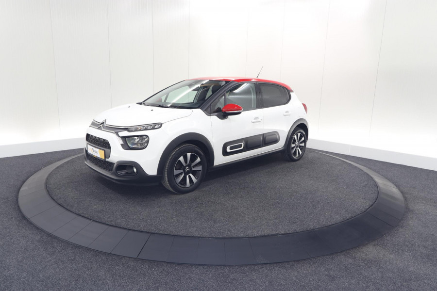Citroën C3 PureTech 82 Feel Edition | Parkeersensoren | Apple Carplay | Stoelverwarming | 16 Inch Lichtmetalen Velgen