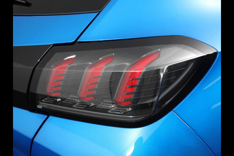 Peugeot 208 1.2 PureTech Allure Pack Climate control Adaptive cruise control LED Achteruitrijcamera Parkeersensor achter Verwarmde voorstoelen Apple Carplay/ Android Auto