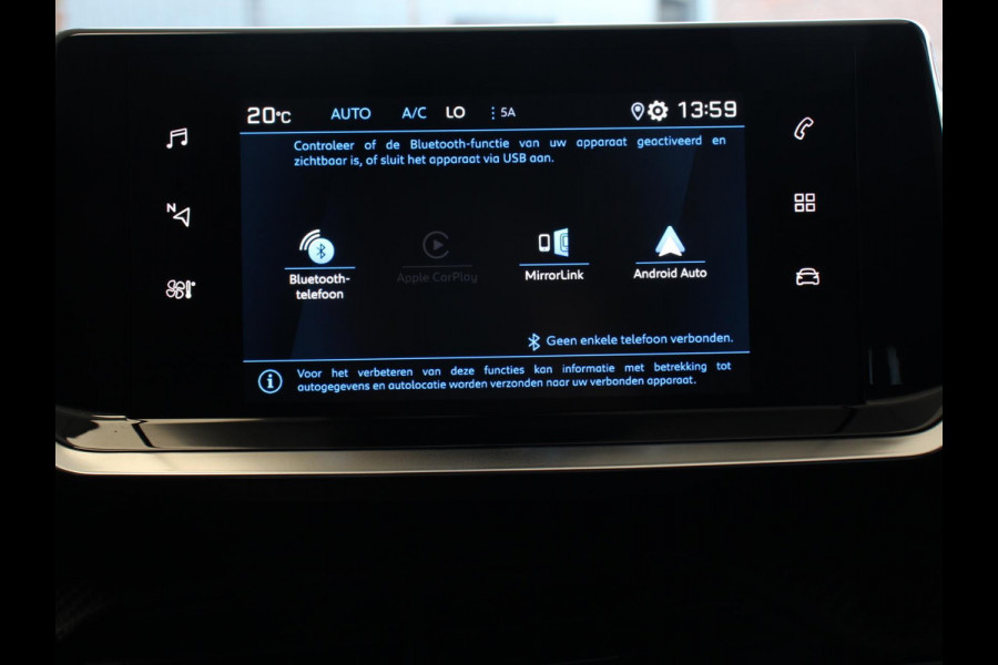 Peugeot 208 1.2 PureTech Allure Pack Climate control Adaptive cruise control LED Achteruitrijcamera Parkeersensor achter Verwarmde voorstoelen Apple Carplay/ Android Auto