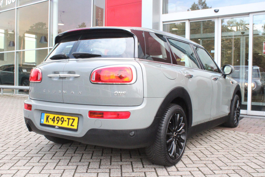 MINI Clubman 1.5 102PK ONE PEPPER BUSINESS | STOEL VERWARMING | CRUISE CONTROL | BLUETOOTH AUDIO | CLIMATE CONTROL | LICHTMETALEN VELGEN 17" JCW | PARKEERSENSOREN ACHTER |