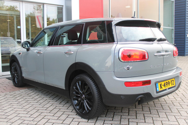 MINI Clubman 1.5 102PK ONE PEPPER BUSINESS | STOEL VERWARMING | CRUISE CONTROL | BLUETOOTH AUDIO | CLIMATE CONTROL | LICHTMETALEN VELGEN 17" JCW | PARKEERSENSOREN ACHTER |